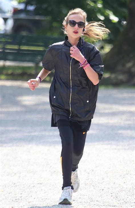 allegra versace oggi jogging|allegra versace.